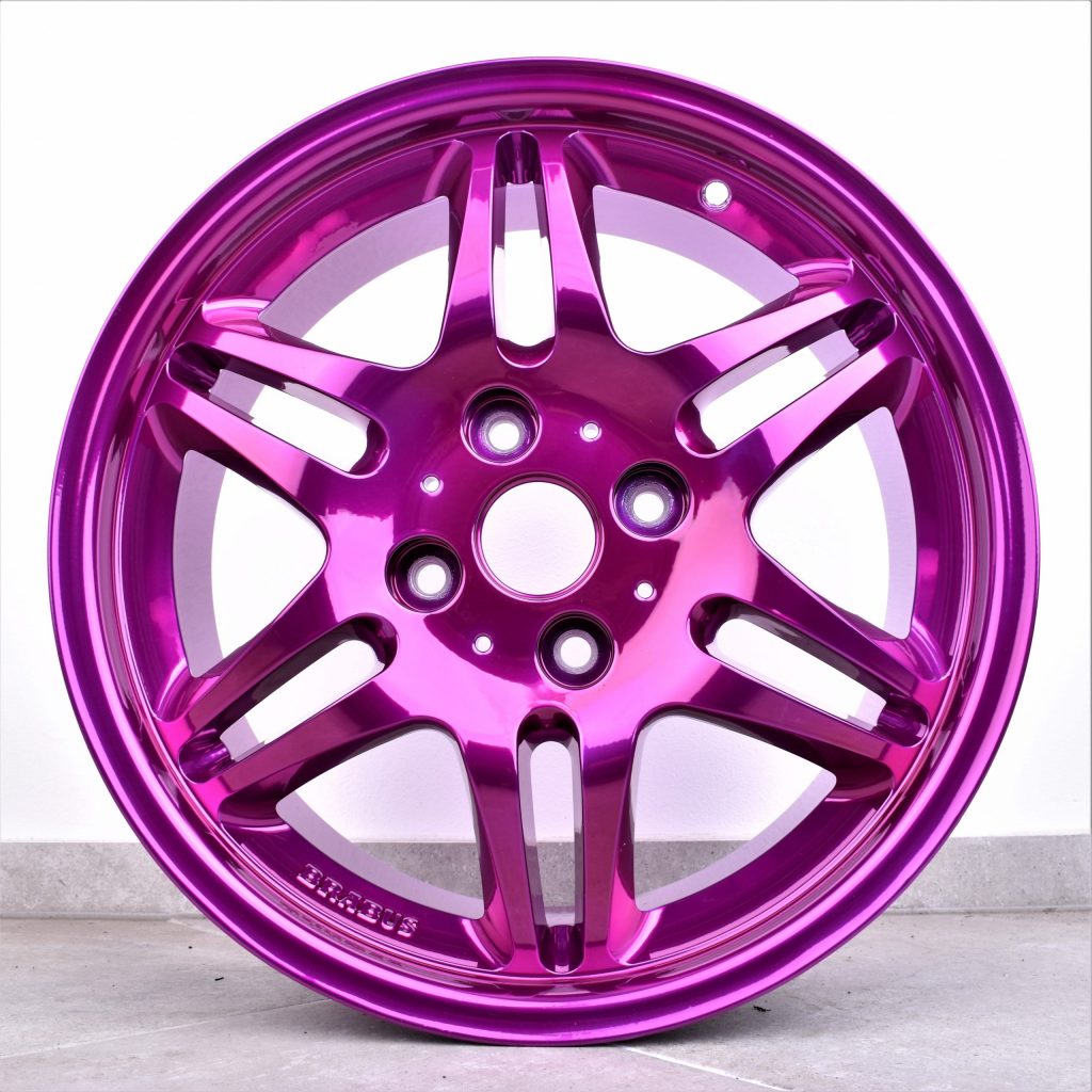 Felge mit Candy-Lackierung in Pink