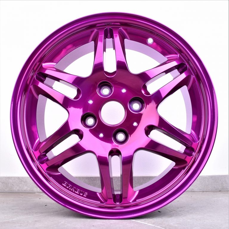 Felge mit Candy-Lackierung in Pink