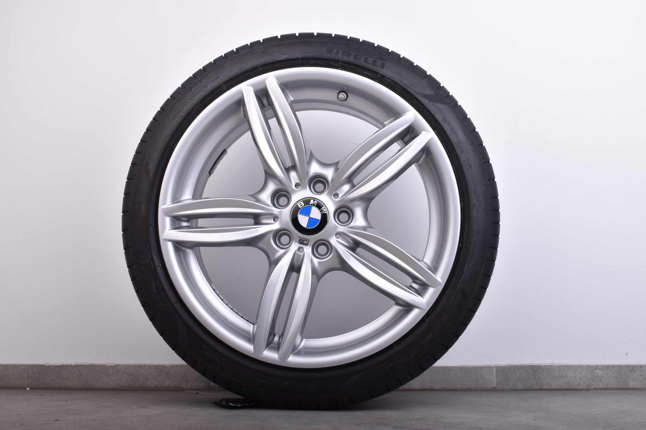 BMW_19_Zoll_5er_F11_6er_F12_Raeder_Styling_351_Pirelli