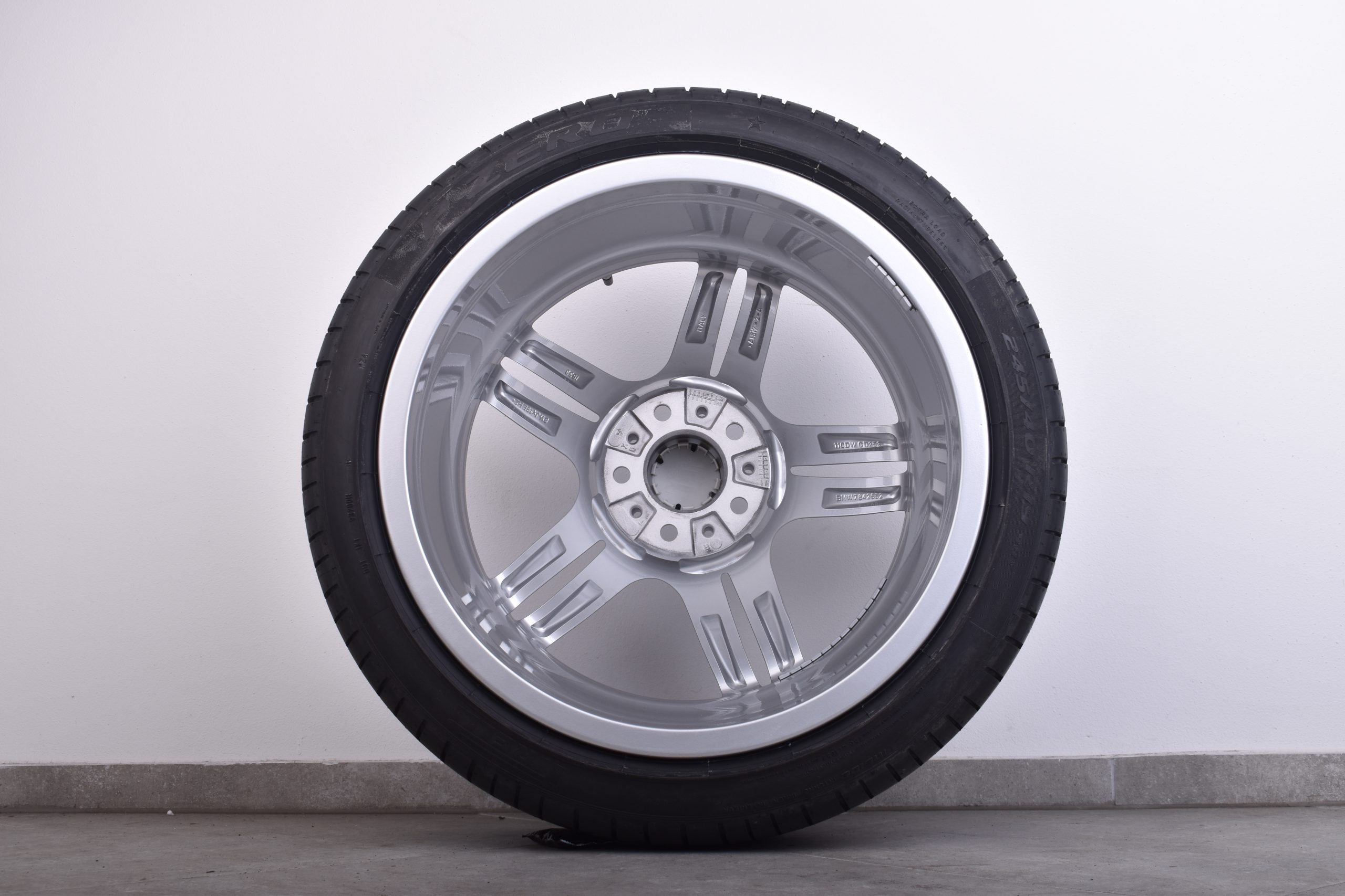 BMW_19_Zoll_5er_F11_6er_F12_Raeder_Styling_351_Pirelli