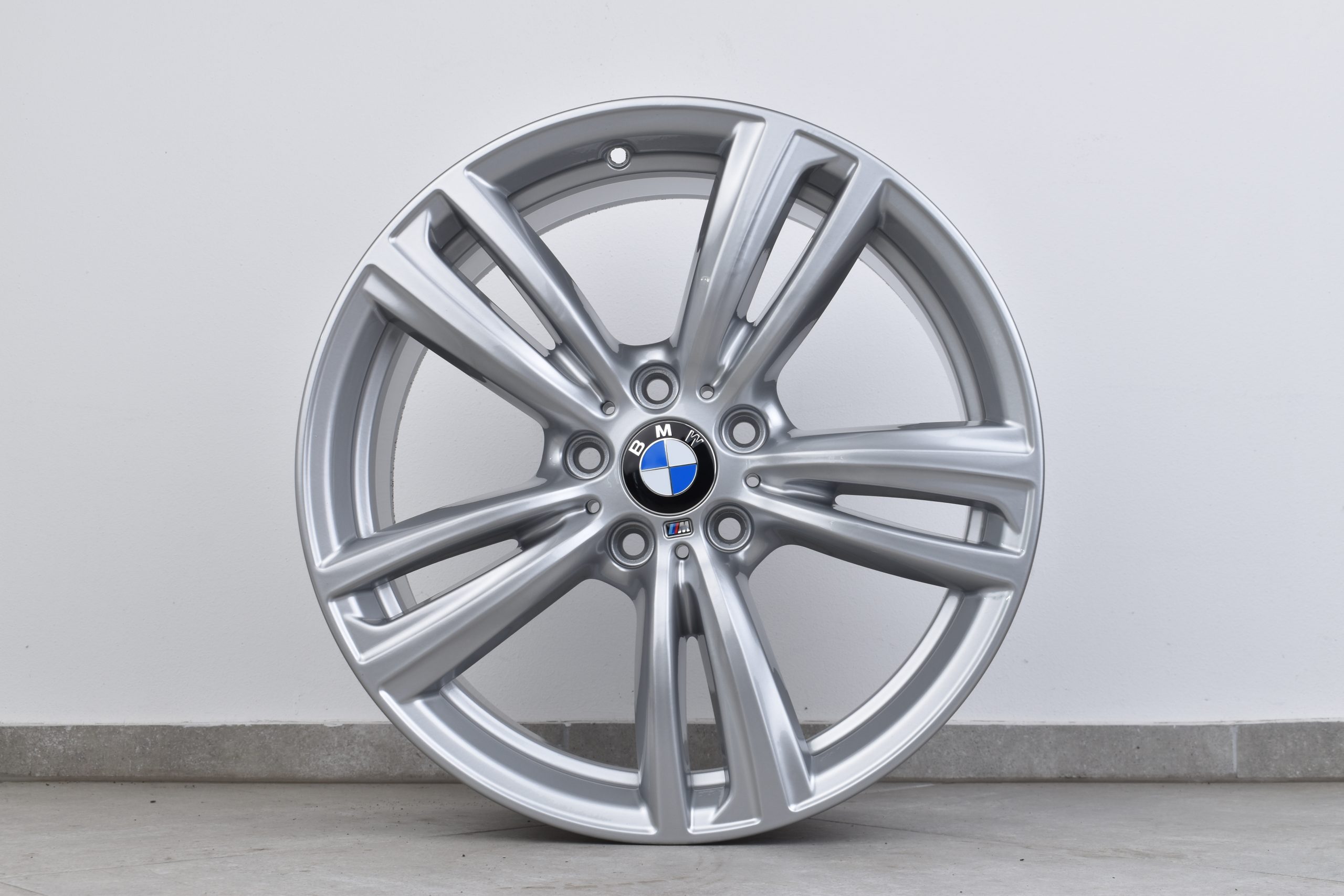 4x Original BMW 3er F30 F31 4er F32 F33 4er F36 19 Zoll" M442 Felgen - Silber 3 BMW_3er_F30_F31_4er_F32_F33_F36_19_Zoll_M442_Felgen_Silber