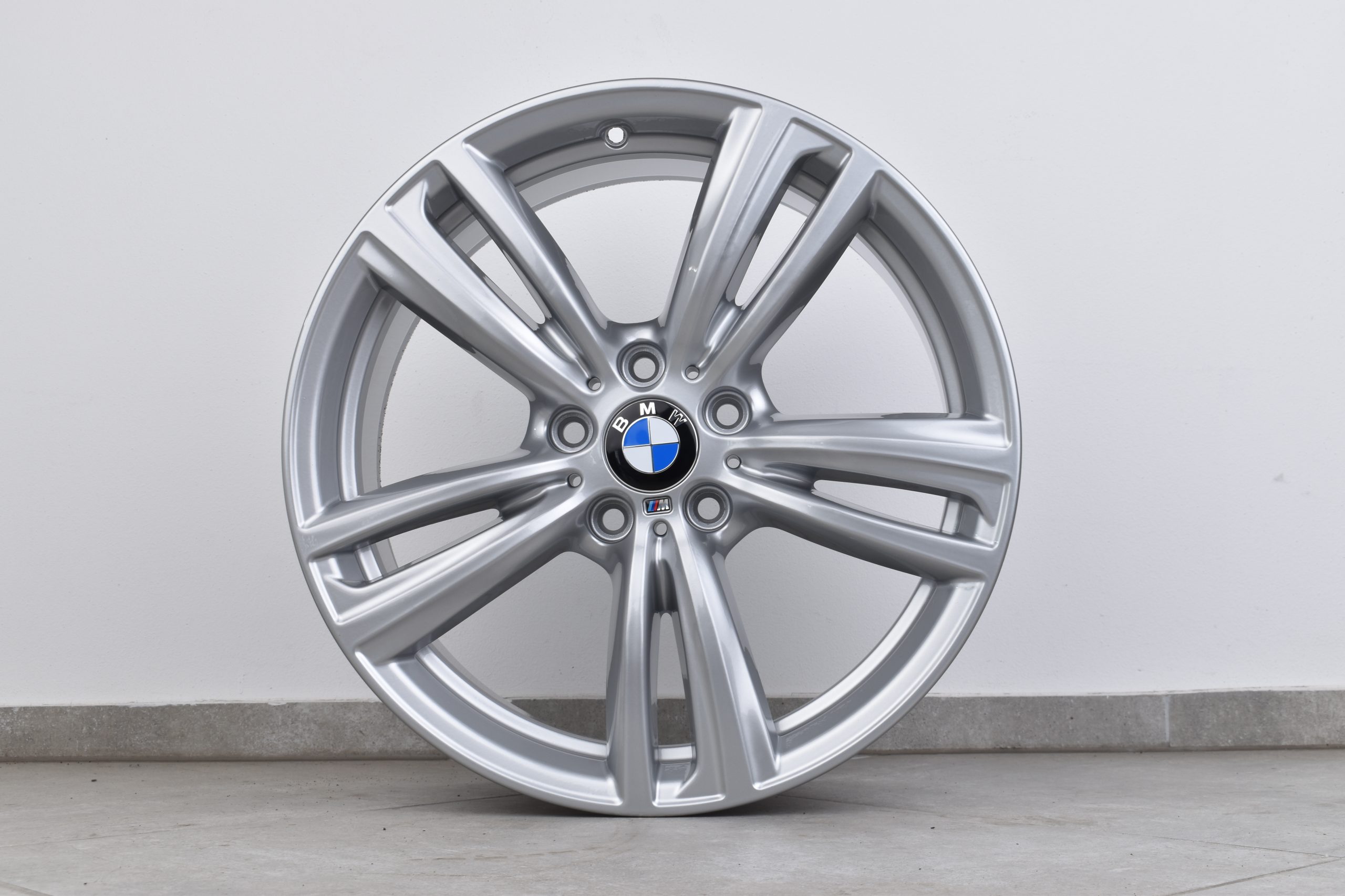 4x Original BMW 3er F30 F31 4er F32 F33 4er F36 19 Zoll" M442 Felgen - Silber 5 BMW_3er_F30_F31_4er_F32_F33_F36_19_Zoll_M442_Felgen_Silber