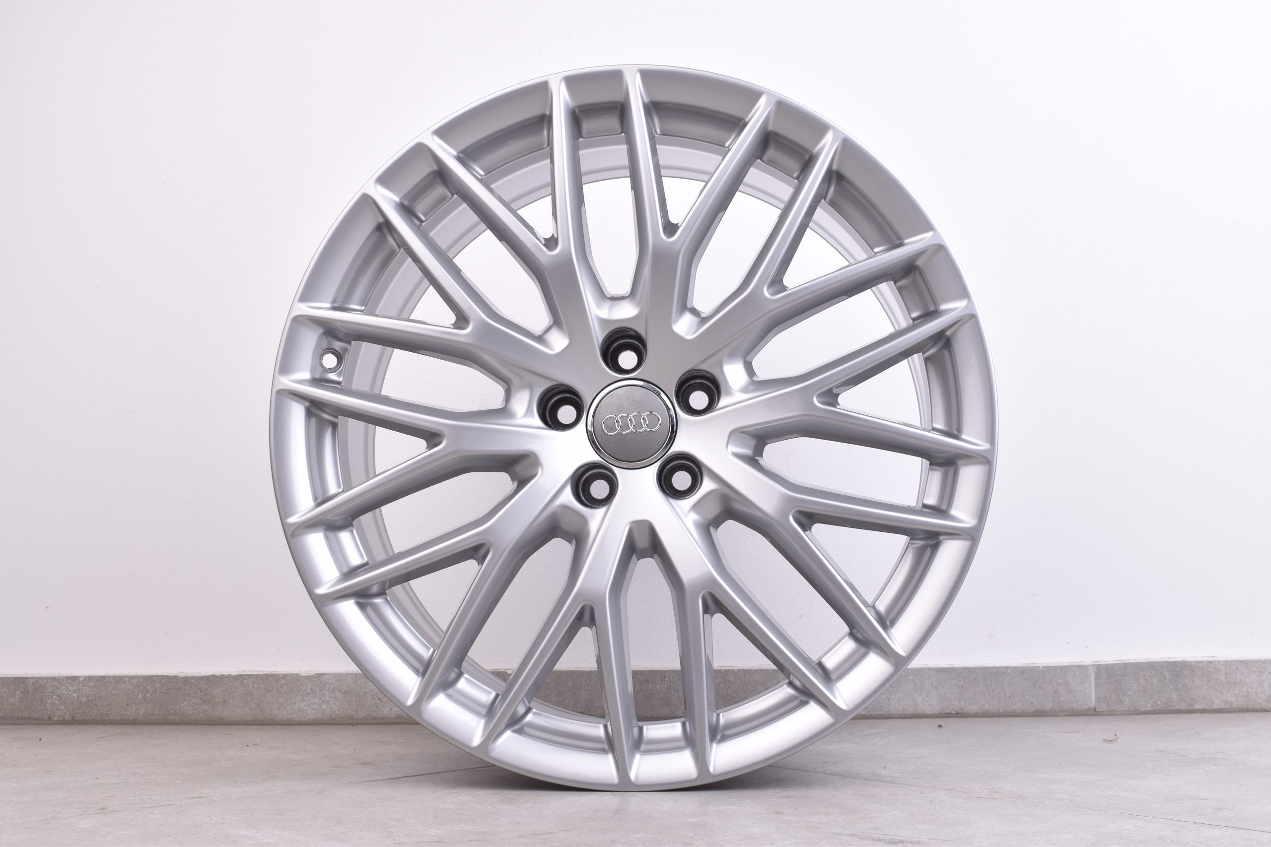 4x Original Audi A6 4G 19 Zoll Alufelgen 10-Y-Speichen Design 2 Original_Audi_A6_4G_19_Zoll_Felgen_10_Y_Speichen