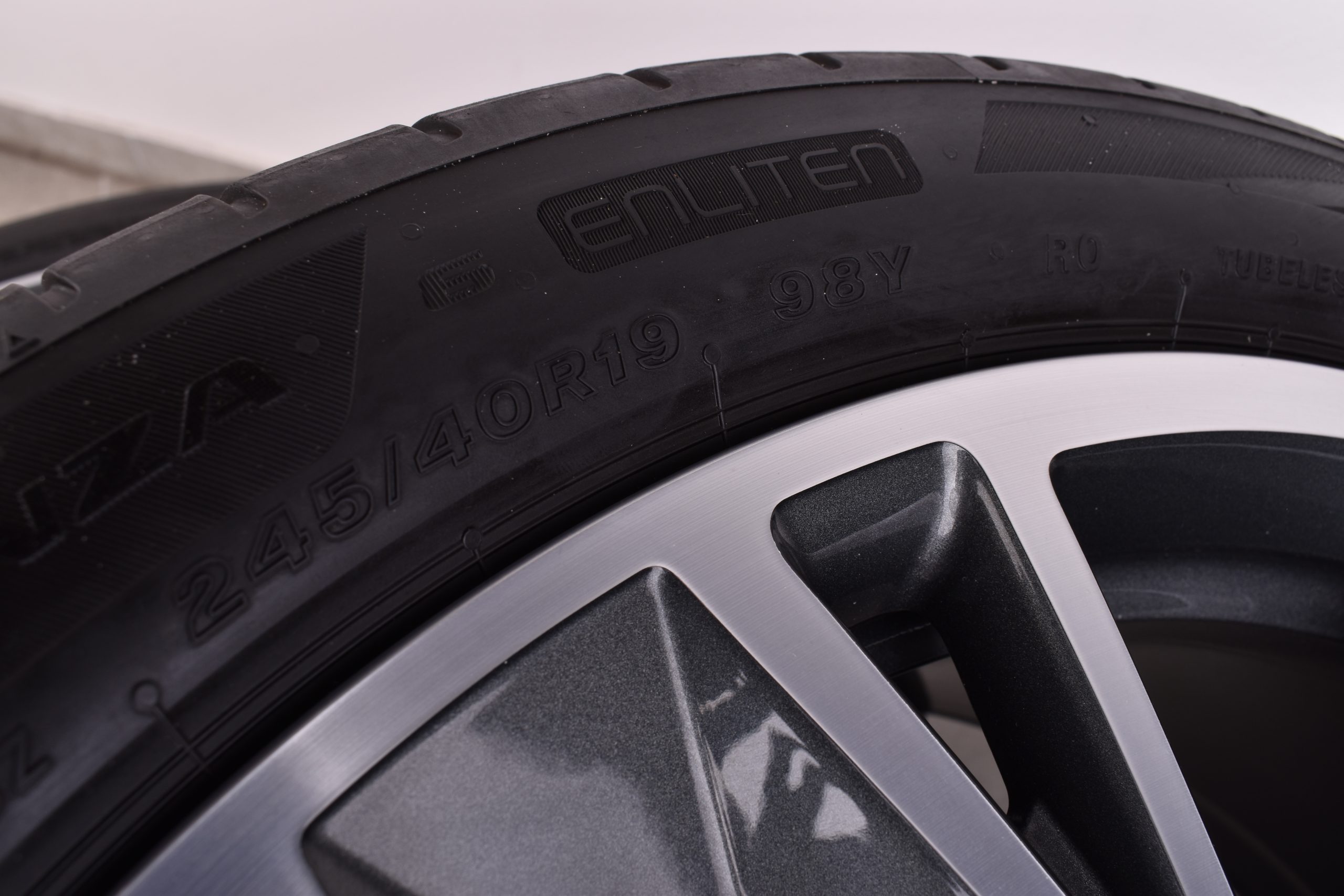 4x Original Audi A5 S5 B10 19 Zoll Felgen/Räder 8B3601025AT 10 4x Original Audi A5 S5 B10 19 Zoll Felgen/Räder 8B3601025AT – Bild 10