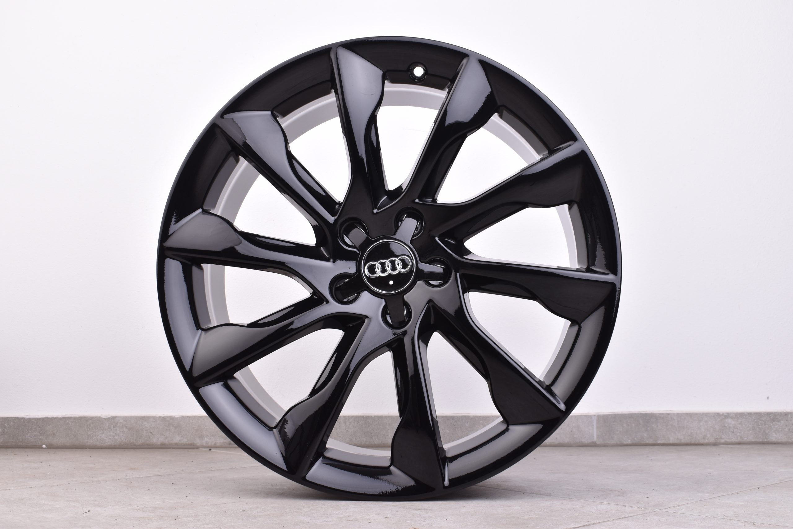 4x Original Audi A5 S5 8T 19 Zoll Felgen / 10-Speichen / Schwarz 3 Original_Audi_A5_S5_8T_19_Zoll_10_Speichen_Felgen_Schwarz