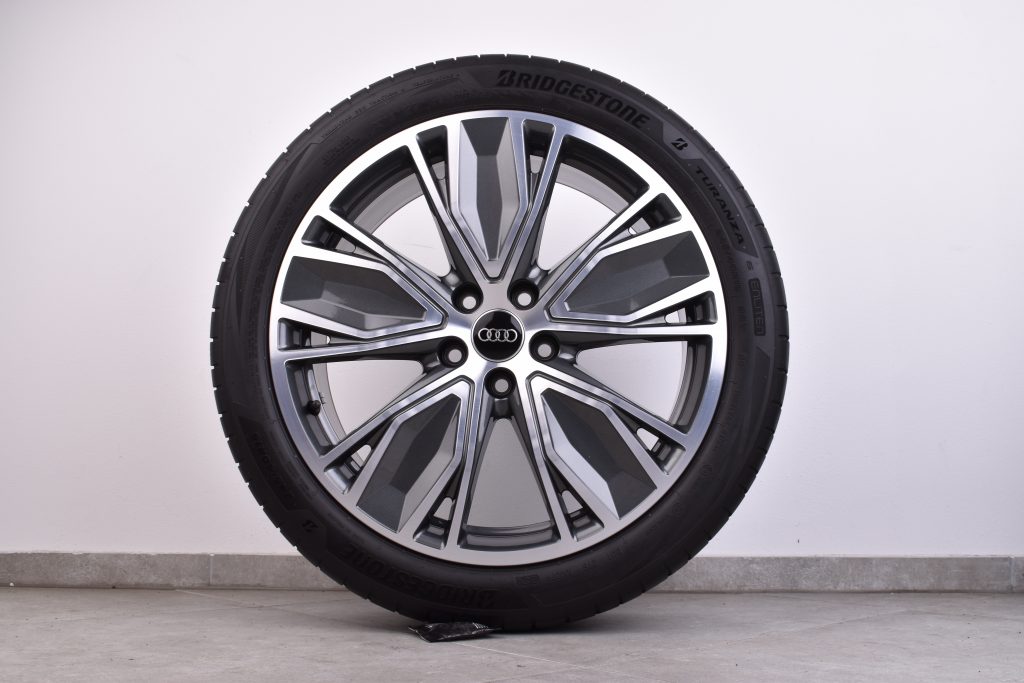 Original Audi A5 S5 B10 19 Zoll Felgen/Räder 8B3601025AT – Ansicht 4