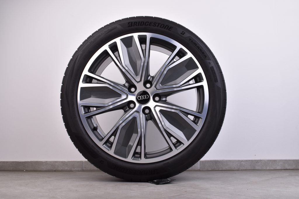 Original Audi A5 S5 B10 19 Zoll Felgen/Räder 8B3601025AT – Ansicht 5