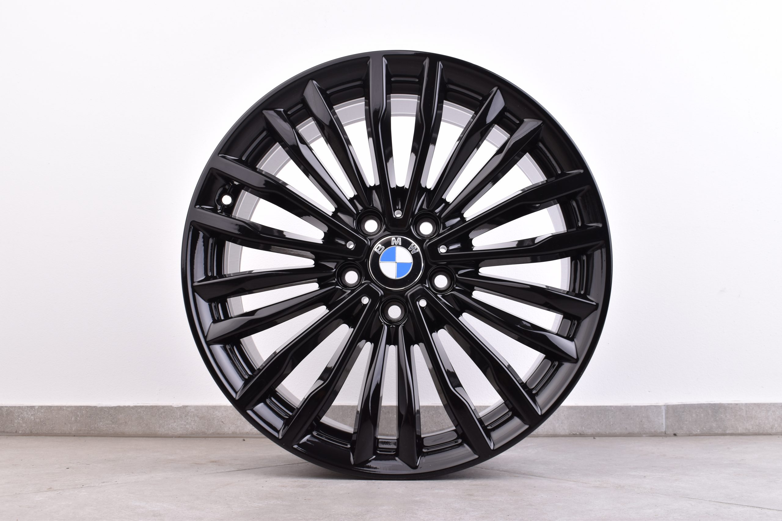 Original_BMW_Styling_708_3er_F30_F31_4er_F32_F33_19_Zoll_Felgen