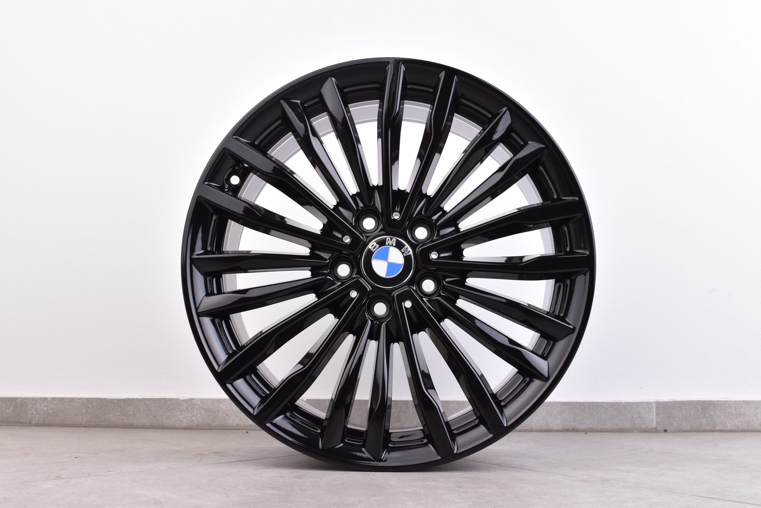 Original_BMW_Styling_708_3er_F30_F31_4er_F32_F33_19_Zoll_Felgen