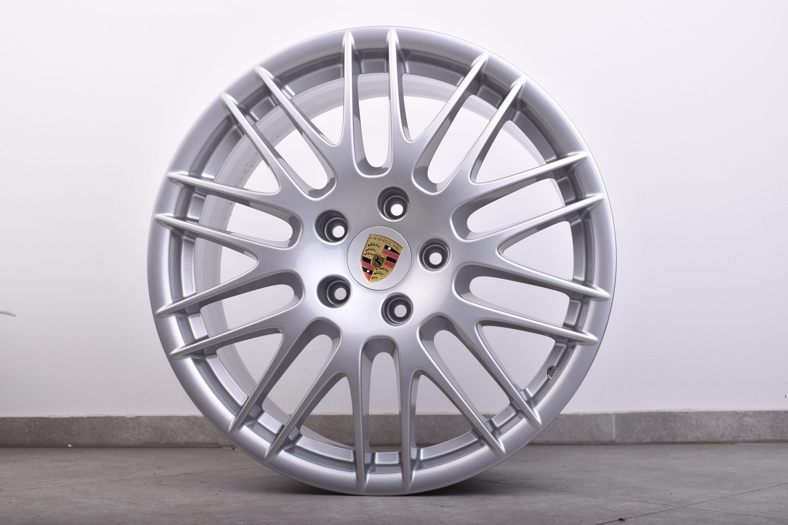 Original_Porsche_Cayenne_RS_Spyder_20_Zoll_Felgen_Silber