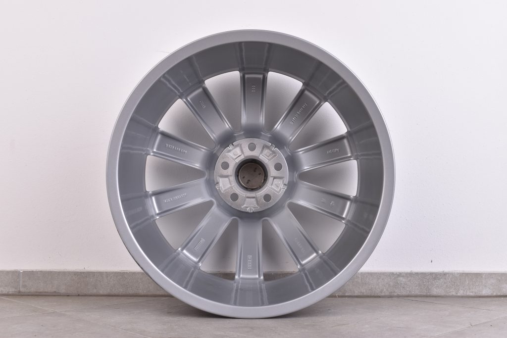 Original Audi A7 S7 4G 19 Zoll Felgen 8J ET26 Silber 4G8601025K – Ansicht 7