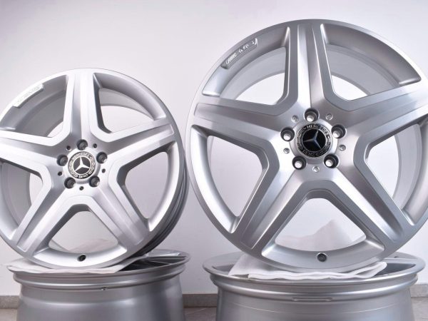Original Mercedes AMG M Klasse ML W166 20 Zoll Felgen 9J ET57 Silber