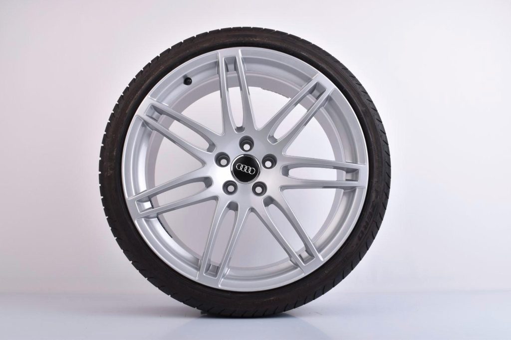 Original Audi A5 S5 8T 20 Zoll Sommerräder Pirelli P Zero 9J ET29 – Ansicht 4