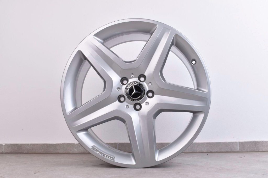 Original Mercedes AMG M Klasse ML W166 20 Zoll Felgen 9J ET57 Silber – Ansicht 5